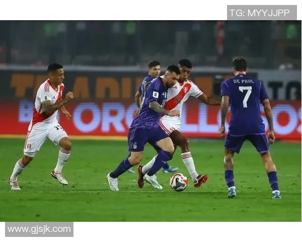 切尔西与里昂友谊赛激战四三帽子戏法引发争议判罚全场沸腾