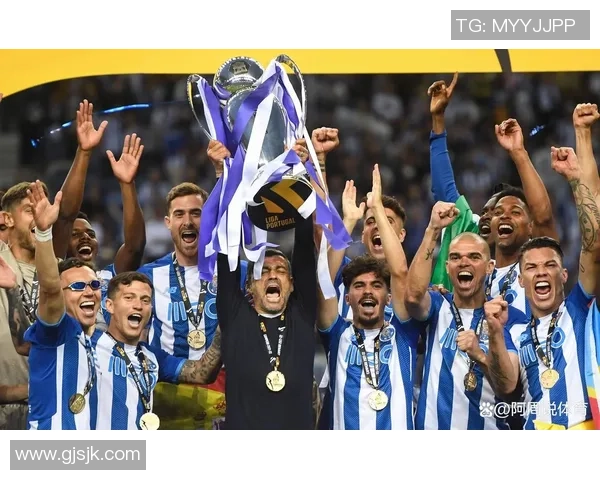 波尔图逆袭本菲卡6-2晋级国王杯决赛全场欢呼声不断