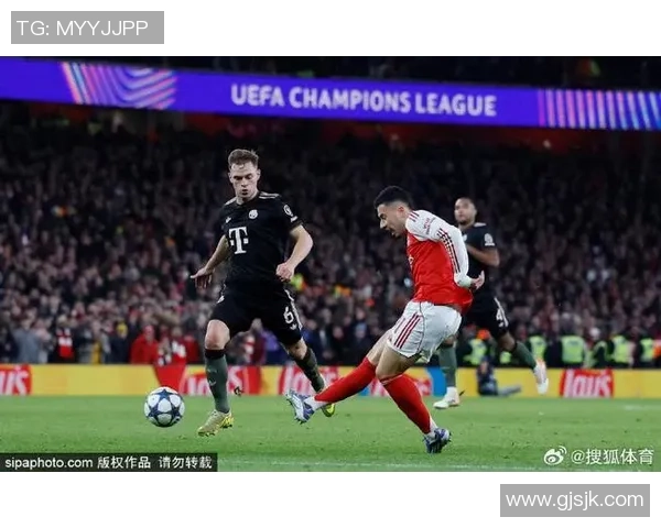 AC米兰友谊赛大胜阿森纳五球狂潮补时进球点燃全场激情