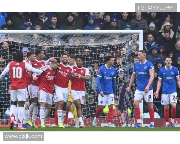 热刺绝杀阿森纳引发争议判罚全场沸腾足总杯精彩瞬间回顾