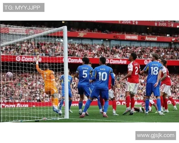 意甲激战阿森纳狂胜切尔西五球大捷赛后转会传闻引发热议