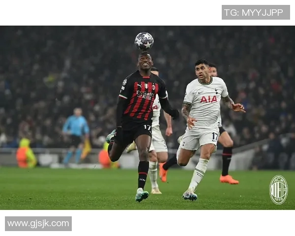 德甲惊现冷门热刺逆转战胜AC米兰引爆全场激情