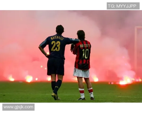 世界杯历史冷门AC米兰以3-0战胜尤文图斯引发全场震动