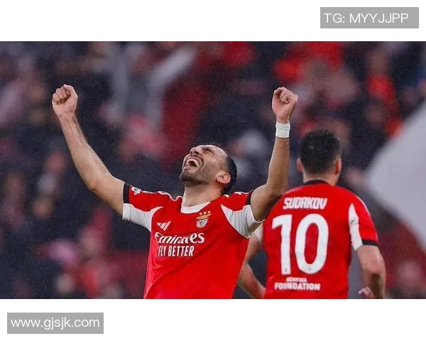 英超激战：本菲卡大胜曼城红牌事件引发全场热议与转会传闻